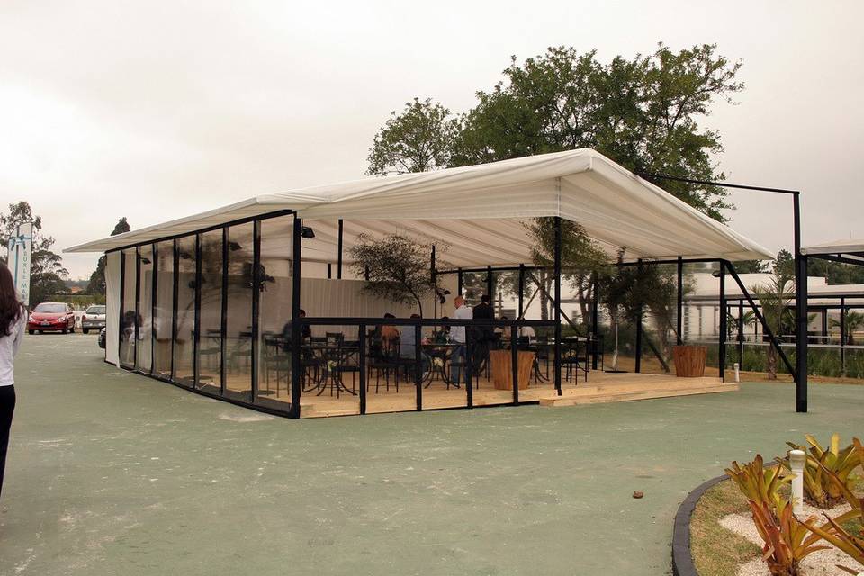 Tenda cristal forrada com Napa