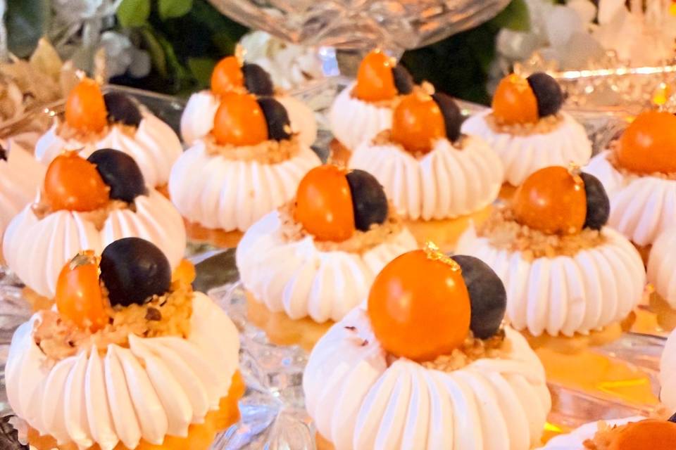 Mini pavlova