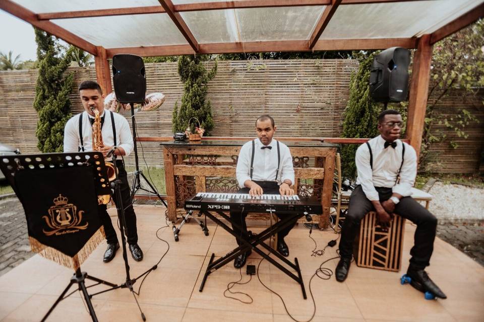 Formação em trio