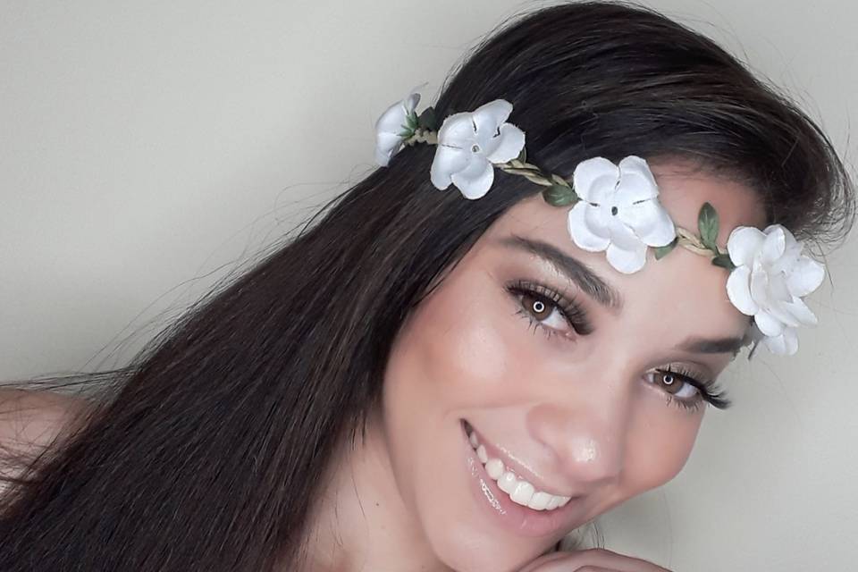 Flavia Coutinho Makeup