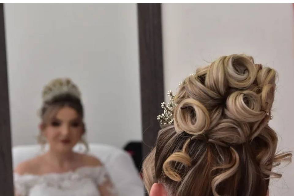 Penteado buquê de flores