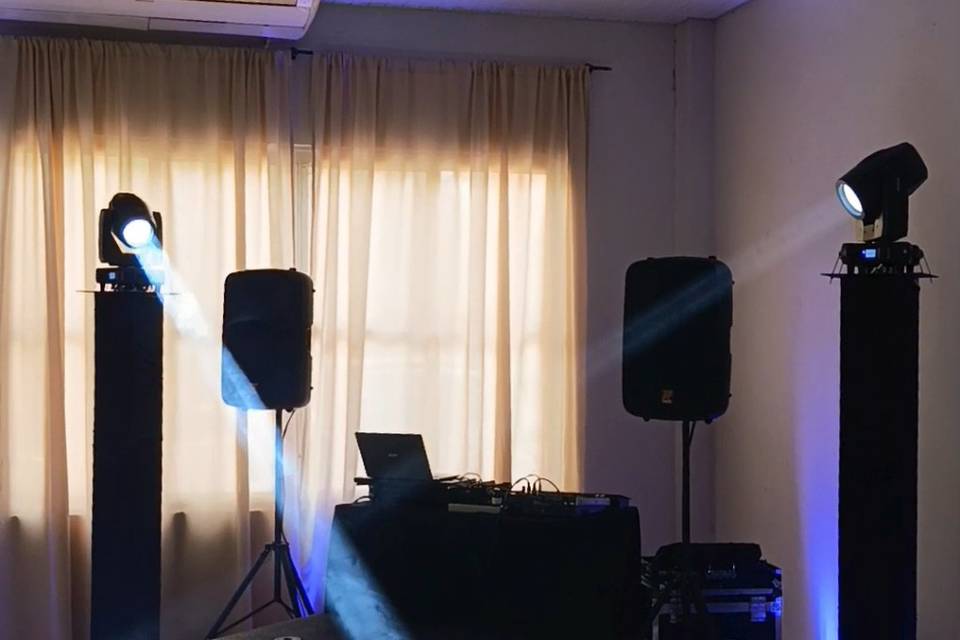 DJ Dorfo - Som e iluminação