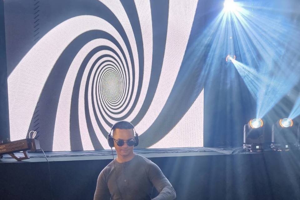Dj cris
