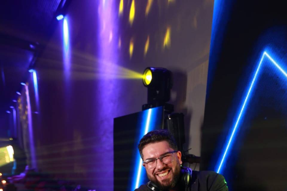 DJ Henri Marques