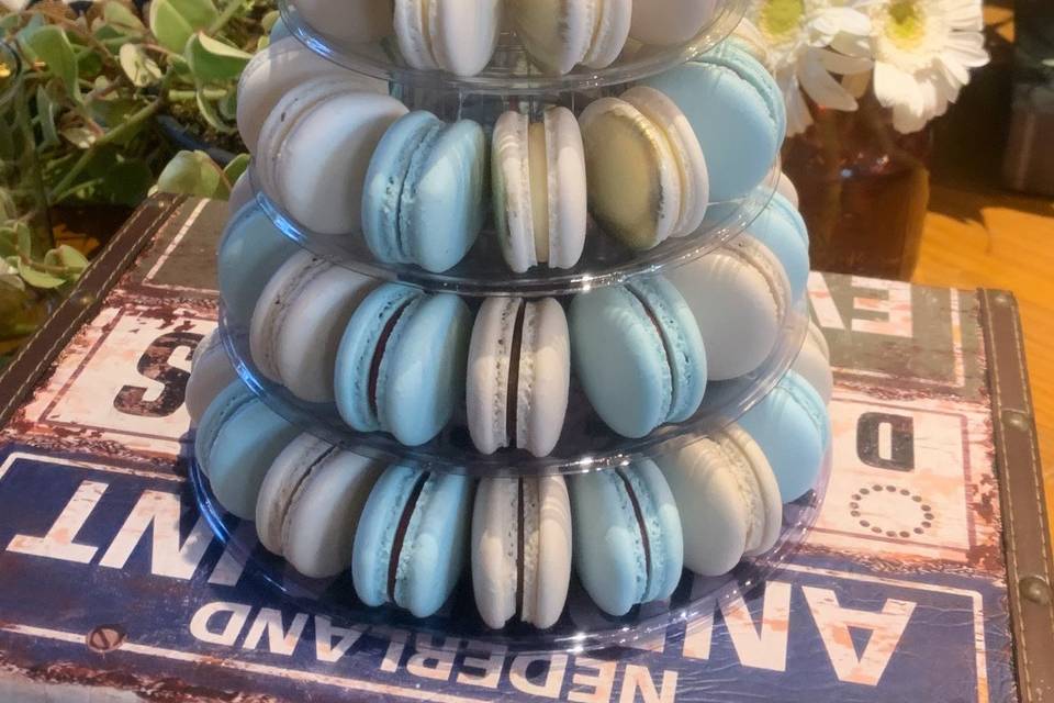 Torre 5 andares (55 macarons)