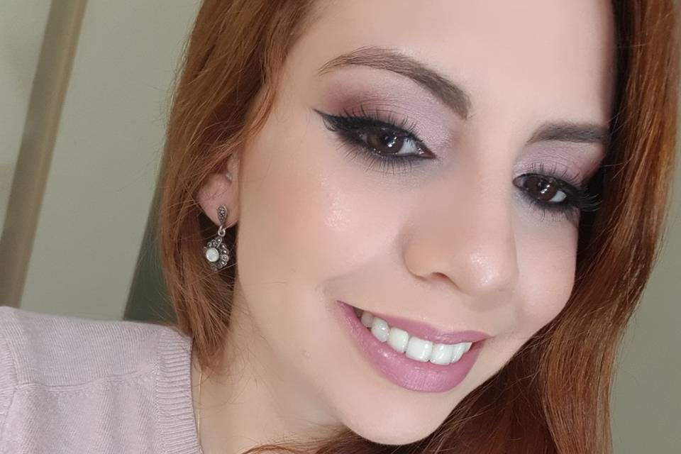 Thaís Sene Beauty Artist