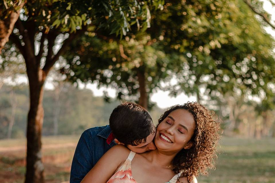 Ensaio casal ao ar livre