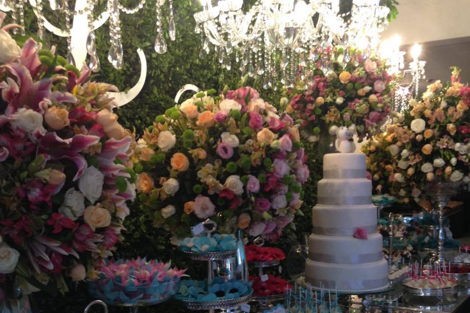 Cherry on Top Buffet & Decoração de Festas