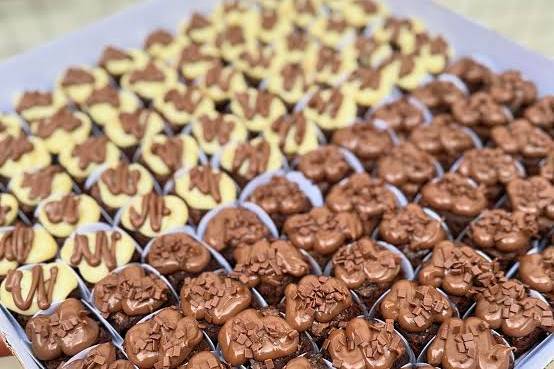 Brownie decorado ninho e nutel