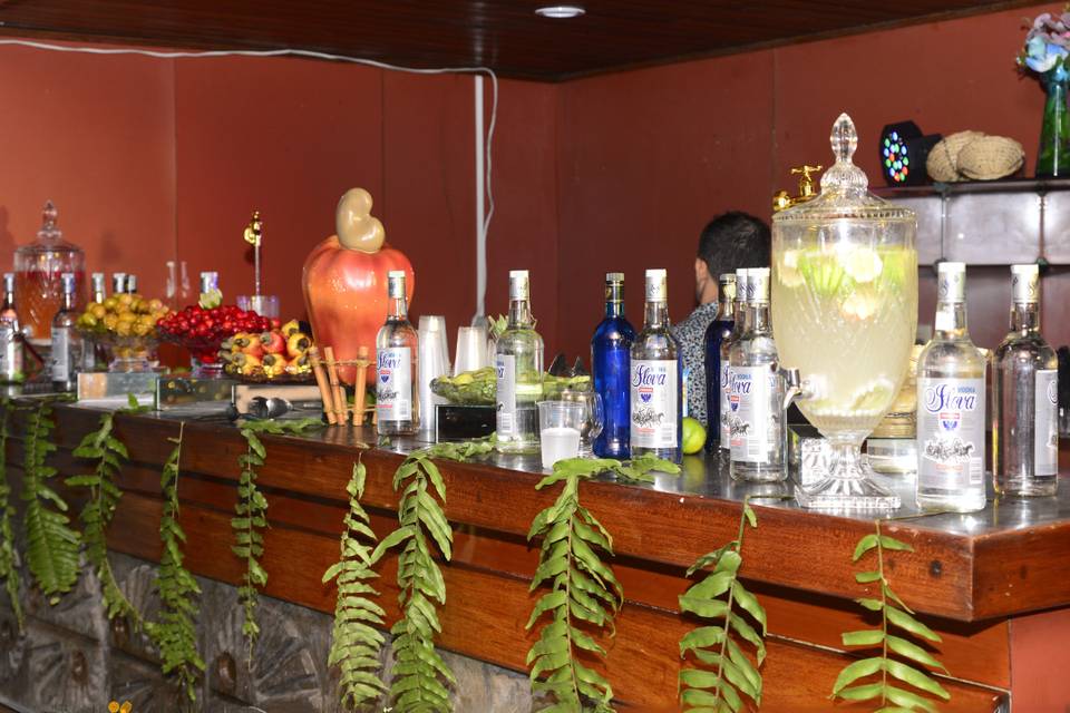 Mesa de drinks