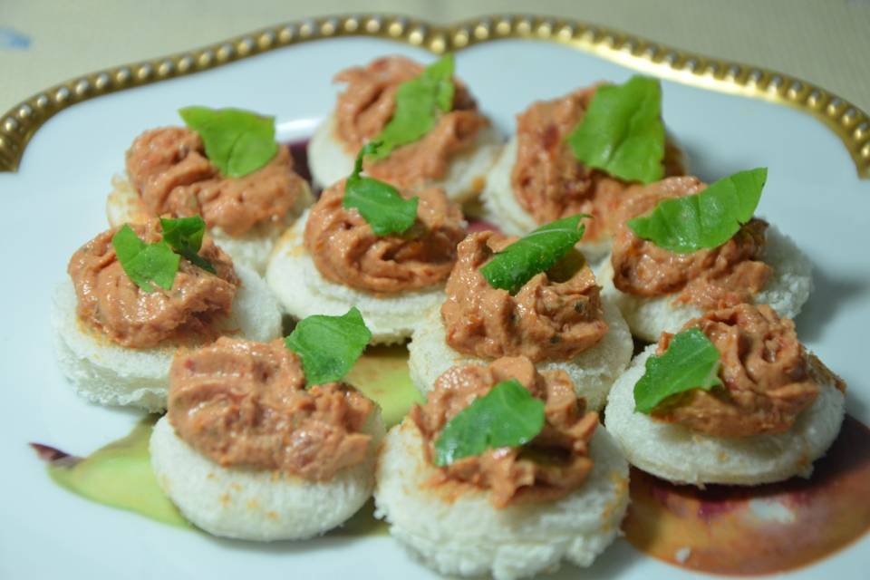 Canapés variados