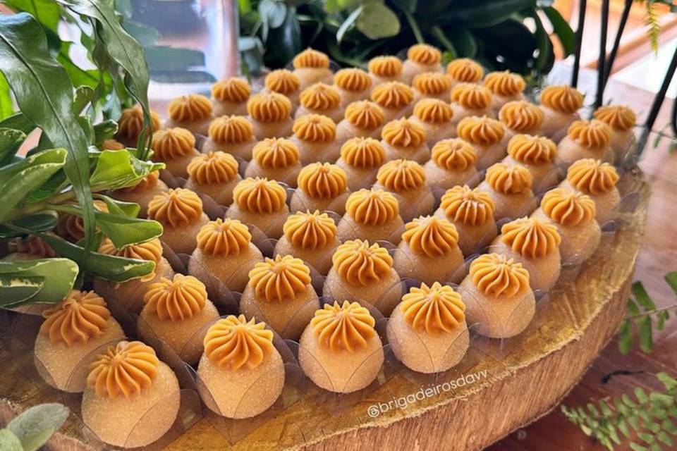 Brigadeiro churros