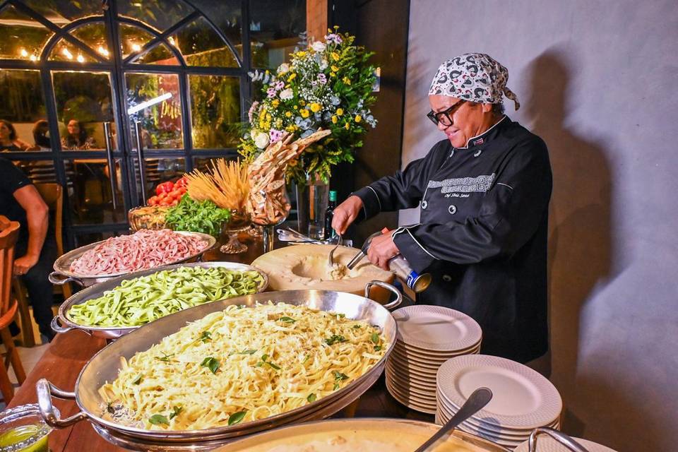 Massa ao vivo servida Chef