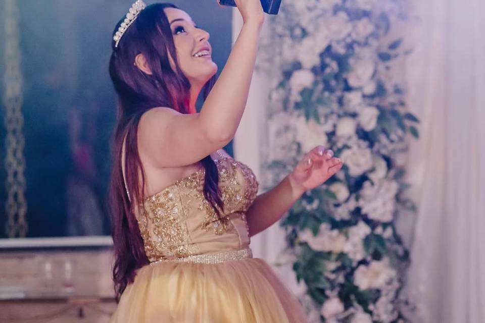 Debutante