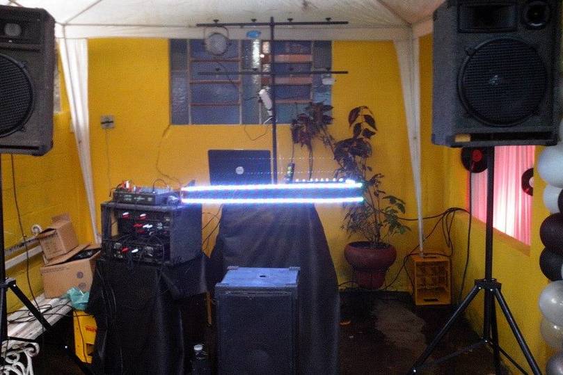 DJ Alexandre Cahuê