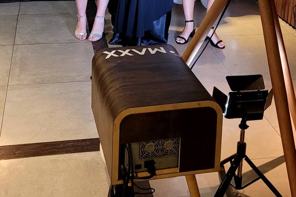 Totem Retrô