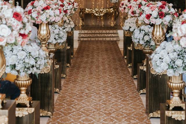 Capela Madeira/ Dourado