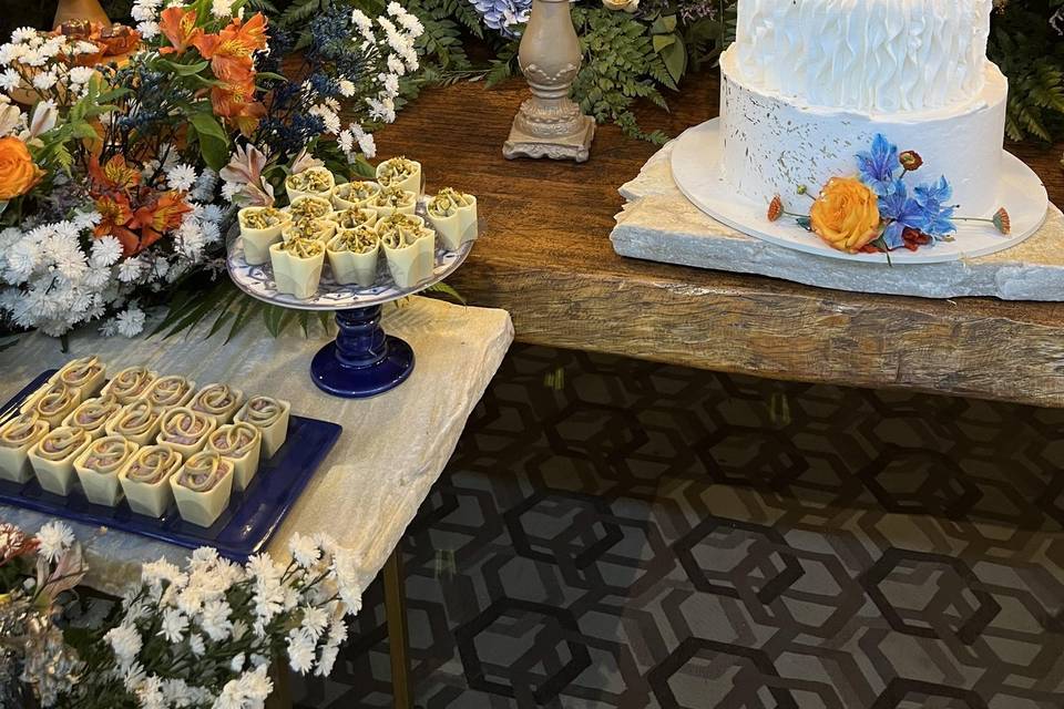 Mesa de bolo rústica