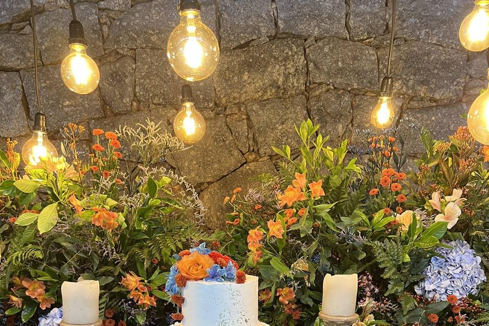 Mesa de bolo rústica