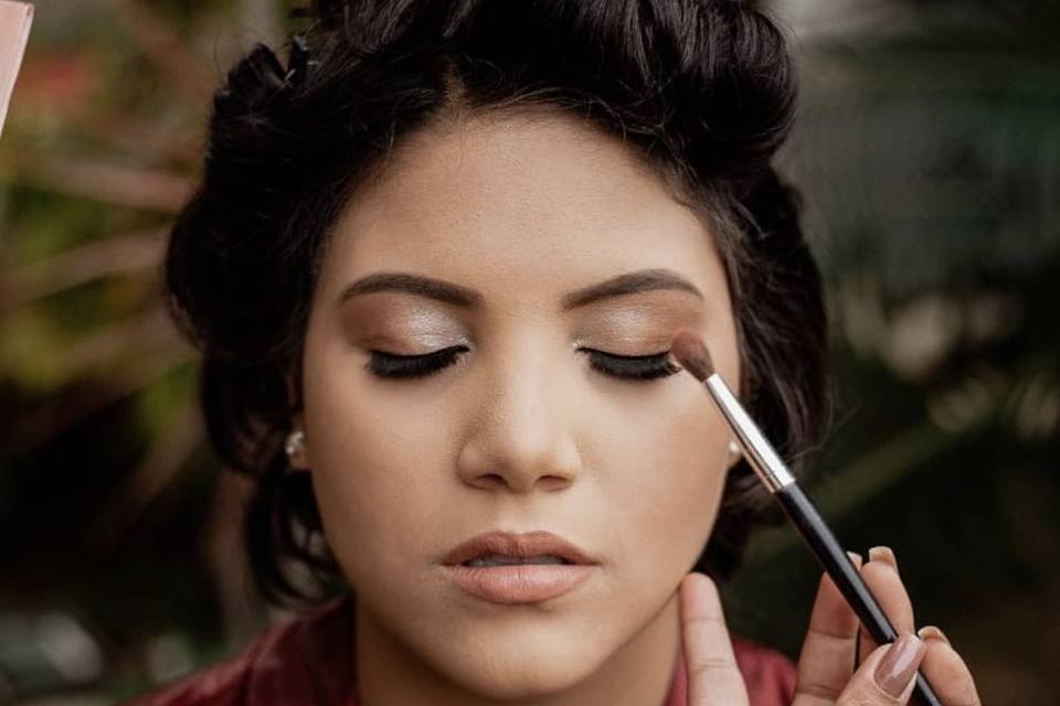 Gess Makeup