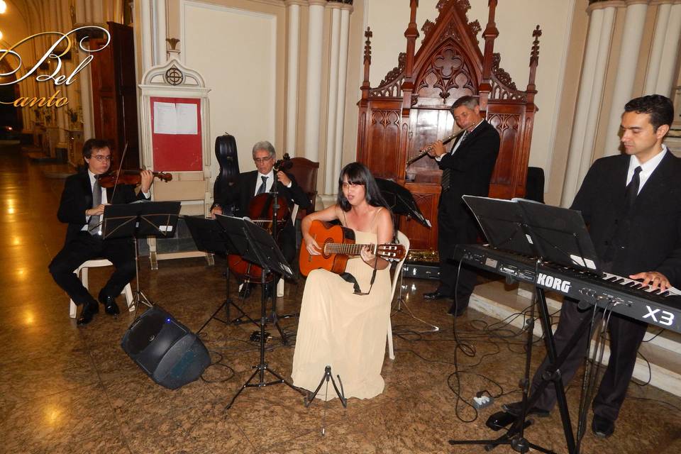 Casamento igreja de lourdes