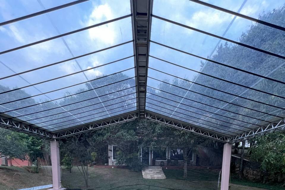 Tenda em Boxtruss + Piso Deck