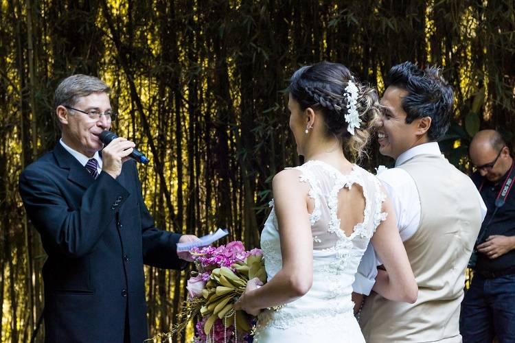 Carlos Mello celebra casamento