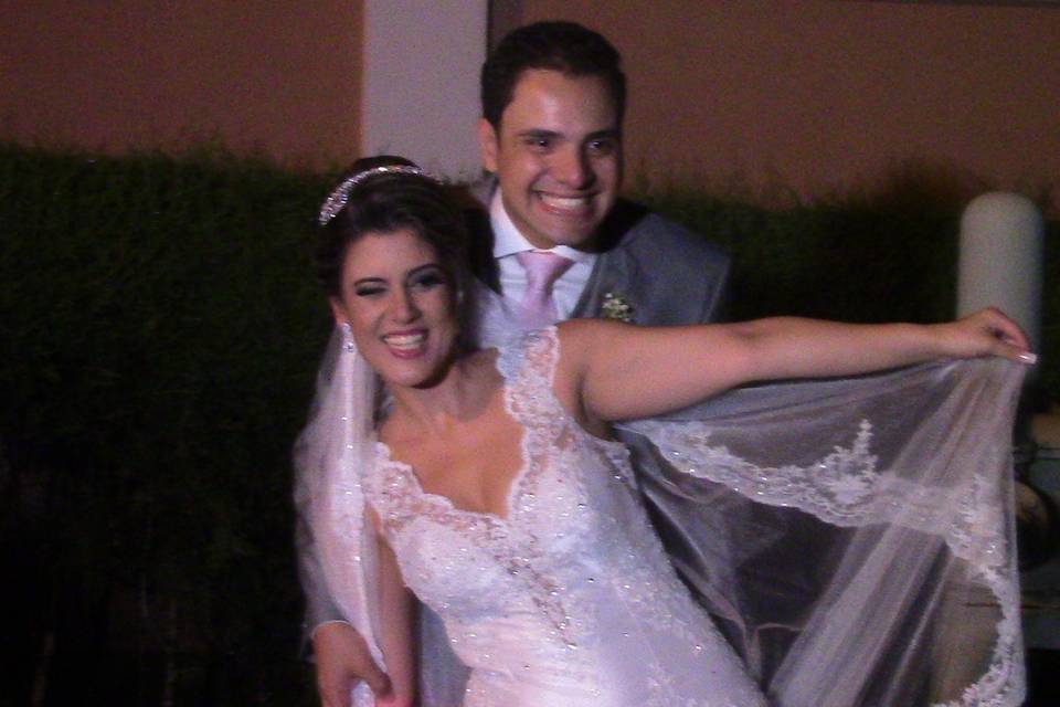 Carlos Mello celebra casamento