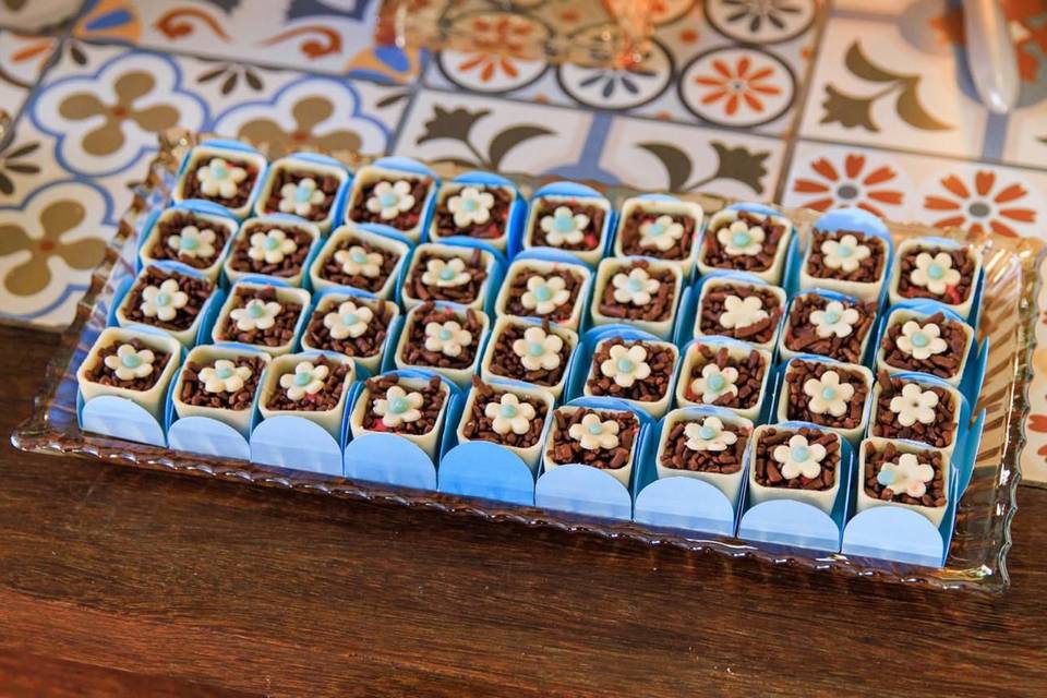 Copinho de chocolate branco