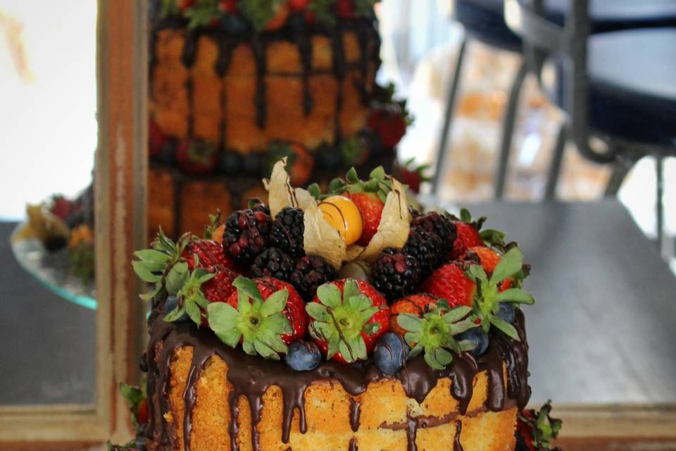 Naked Cake