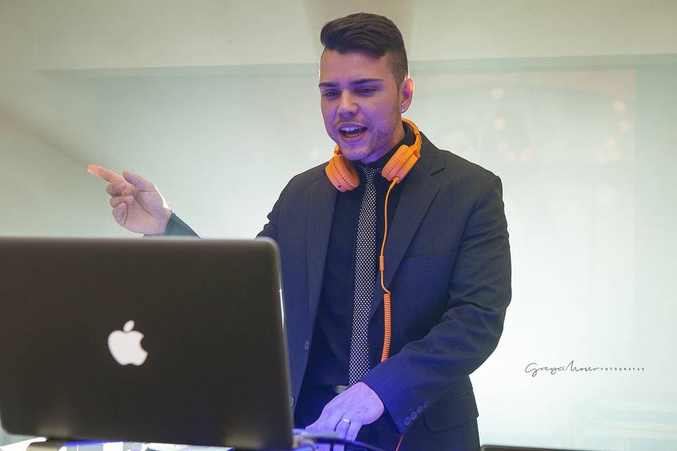 DJ Fernando Neves