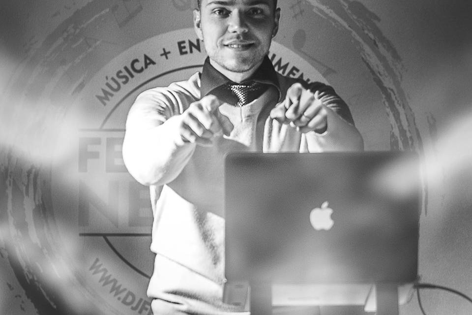 DJ Fernando Neves