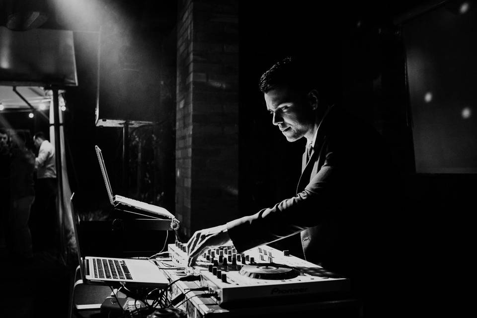 DJ Fernando Neves