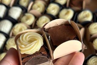 Mari Custodio Confeitaria Artesanal