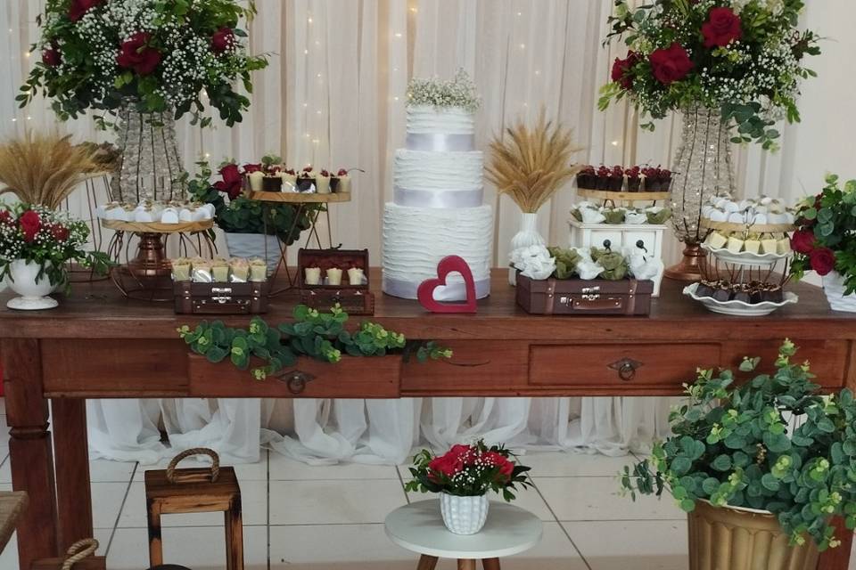 Mari Eventos & Decorações