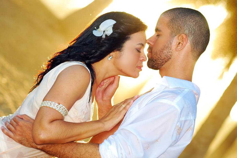 Foto Casamento Noivos na Praia