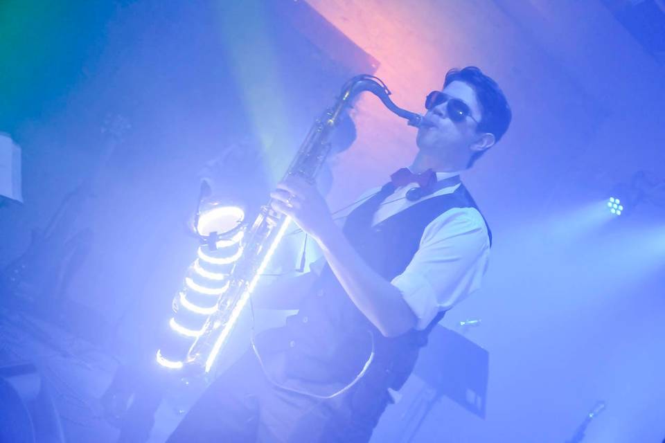 Live Sax