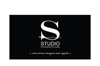 logo S studio fotografia e filmes