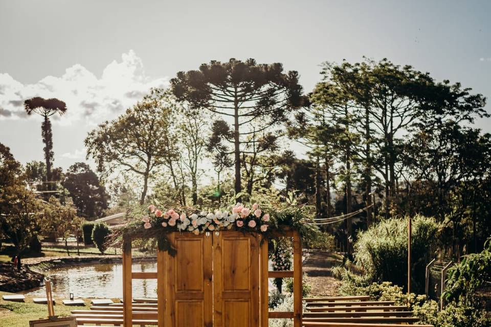 Portal para entrada da noiva