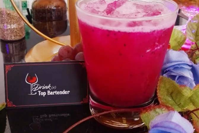 Caipirinhas de pitaya