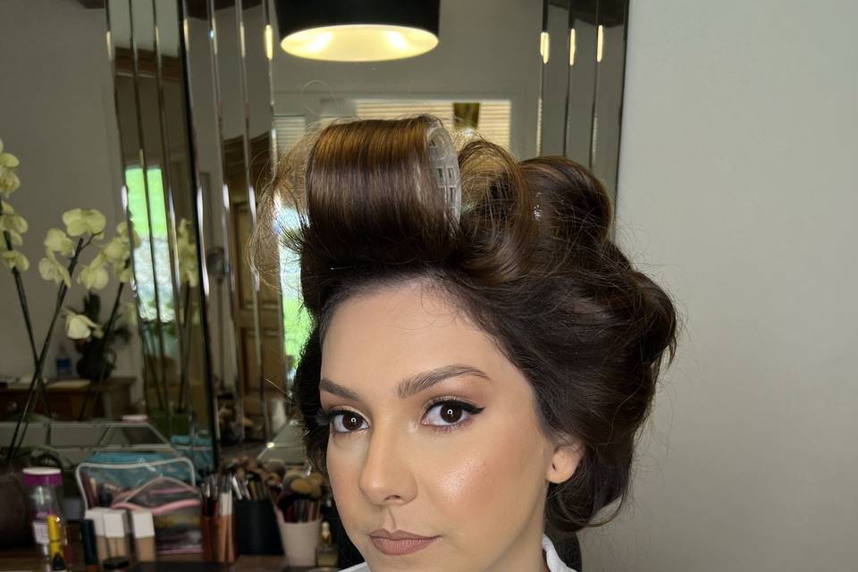Tamyres Mateo - Makeup & Beauty