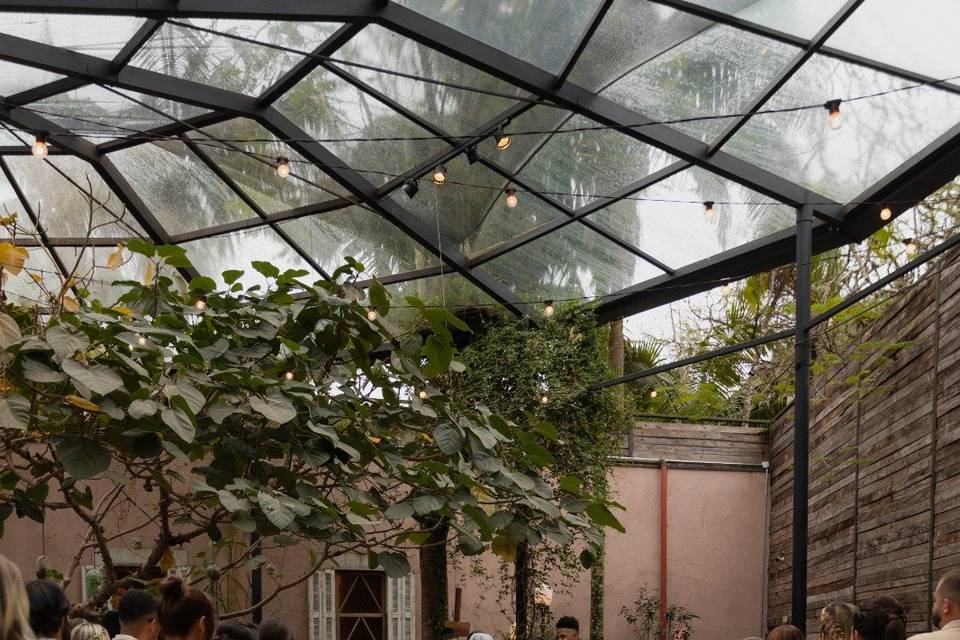 ESPAÇO: JARDIM SECRETO