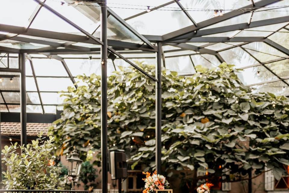 ESPAÇO: JARDIM SECRETO