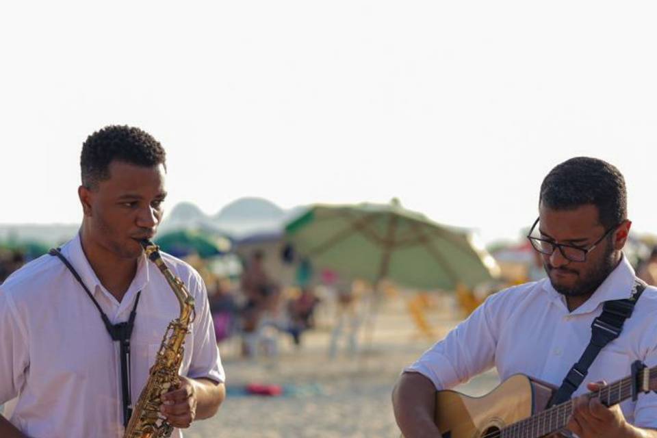 Sax e Violão Praia