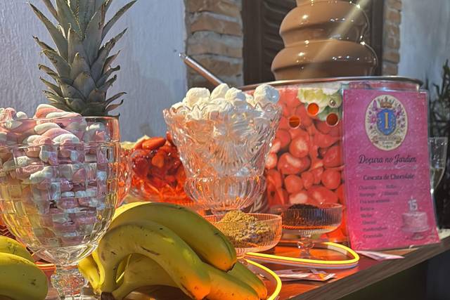 Cascata chocolate cardápio mix