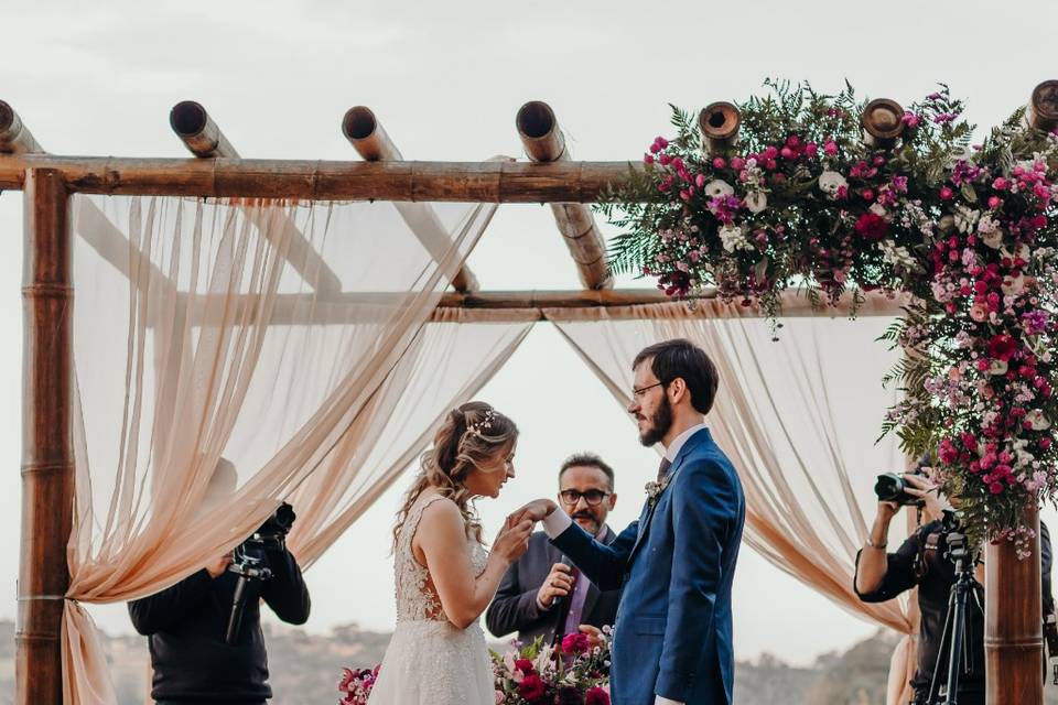 Celebrante de Casamento