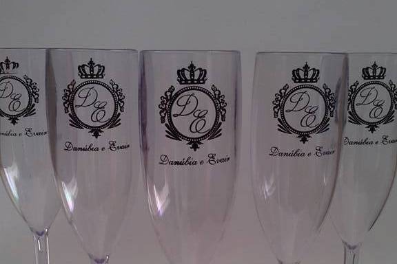 Taça personalizada em uma cor