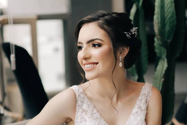 Andressa Morgado Makeup