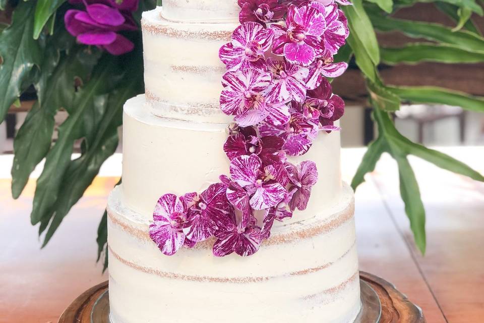 Bolo de casamento floral