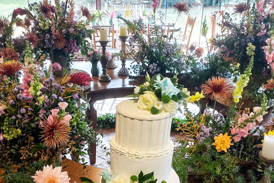 Bolo de casamento verdadeiro.